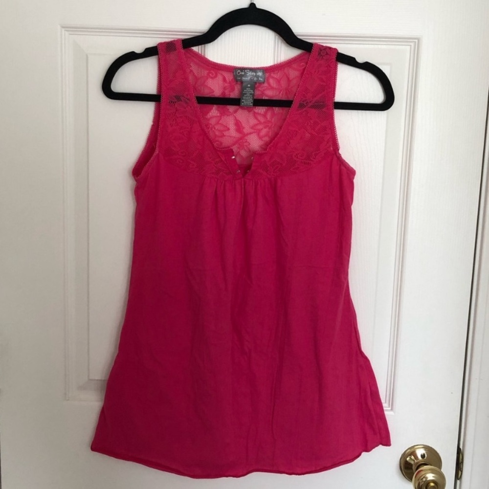 Women’s Pink Lace-Trim Sleeveless Top